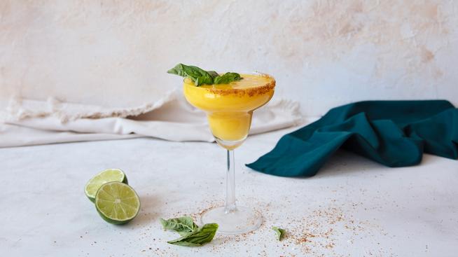 Frozen Mango Margarita Mocktail Recipe